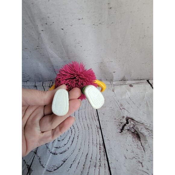 Vintage 90's "Koosh Lings" Bendable Buddies Koosh Ball Toy - Picture 6 of 7